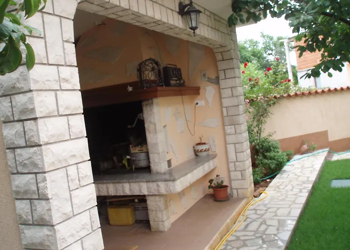 House Milan Ap2